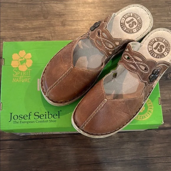 Josef Seibel Women’s Brown Leather Slip-Ons - Picture 3 of 12